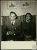 Miguel Delibes Setién junto a su mujer Ángeles de Castro en el salón de su casa en el Paseo de Fi...